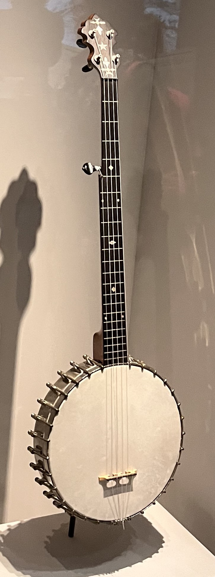 Banjo Stewart, 1905 - Stewart banjo, 1905. - Jam Hall